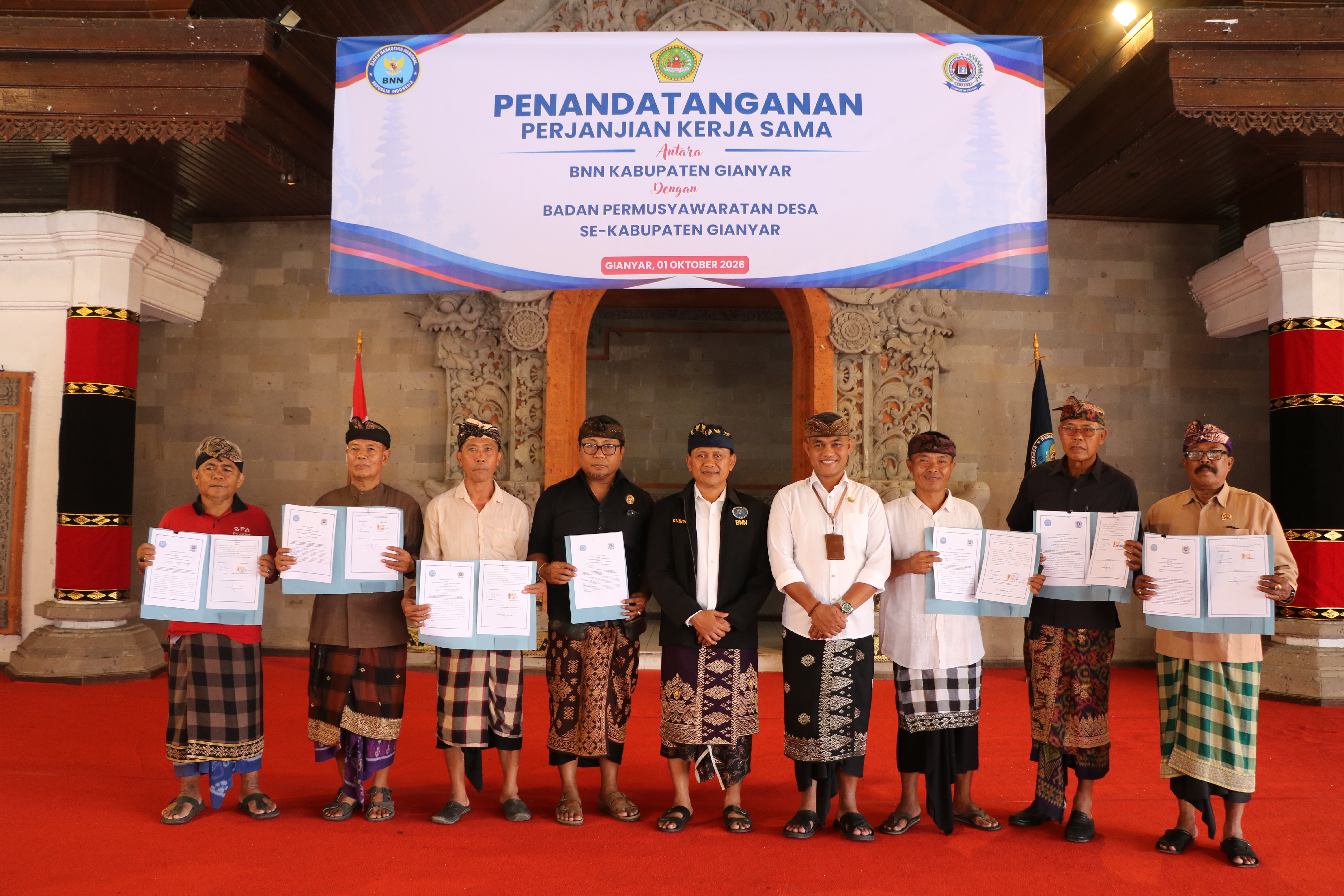 Kepala BNN Kabupaten Gianyar (Sudirman, S.Ag.,M.Si) melaksanakan kegiatan Penandatanganan Perjanjian Kerja Sama (PKS) dengan 64 Ketua Badan Permusyawaratan Desa (BPD) se-Kabupaten Gianyar.