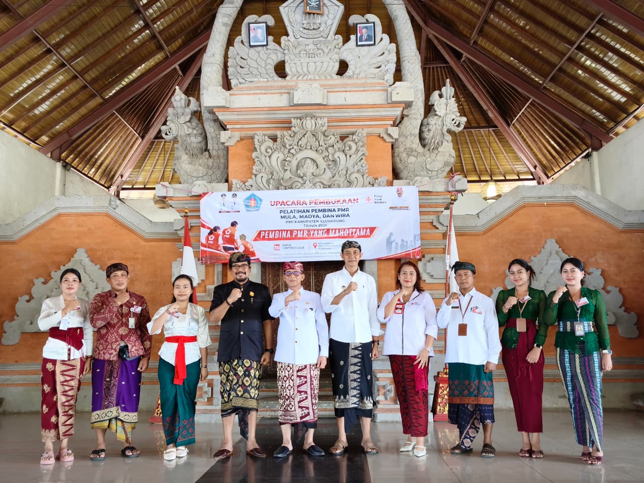 Buka Pelatihan Pembina PMR, Bupati Klungkung Dorong Penguatan Karakter dan Kepedulian Siswa