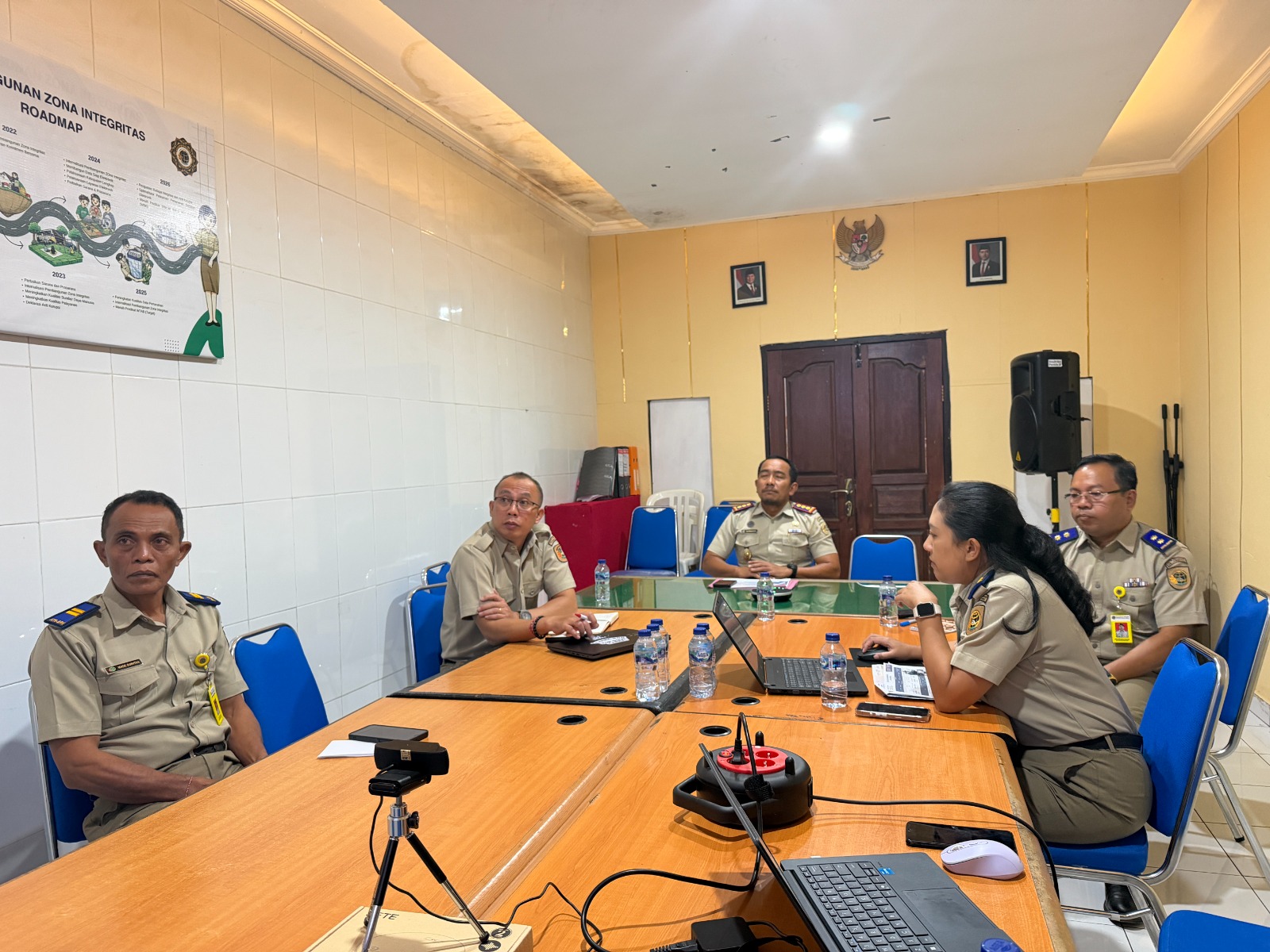 Kantor Pertanahan Kabupaten Klungkung mengikuti rapat monitoring dan evaluasi kinerja yang digelar Kantor Wilayah Badan Pertanahan Nasional (BPN) Provinsi Bali, Senin (5/10/2026). 