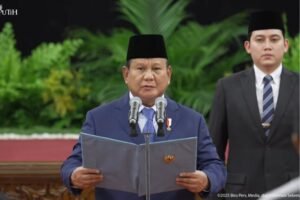 Presiden Prabowo lantik 31 duta besar di Istana pada Senin (24/3).