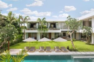 Experience an unforgettable Eid celebration with family at Nakula’s luxurious private villas in Bali.