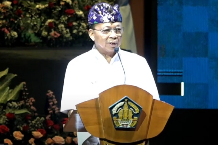 Gubernur Bali, Wayan Koster saat berpidato dalam Rapat Koordinasi Pemerintahan Daerah Provinsi.