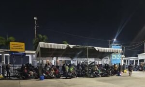 Situasi di Pelabuhan Padangbai pada arus balik terpantau sedikit lengang.