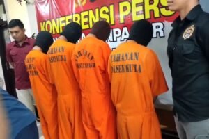 4 remaja inisial R.W.X.T (17), D.C.Y (16), S.A.P (17), dan K.K.I (16) diamankan polisi.