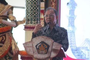 Gubernur Bali Wayan Koster saat memberikan sambutan pada acara Launching Siaran Televisi Digital dari Turyapada Tower