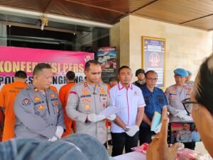 Kapolres Klungkung menjelaskan kasus narkoba perihal keterlibatan ibu hamil yang kini sudah dalam proses persalinan.