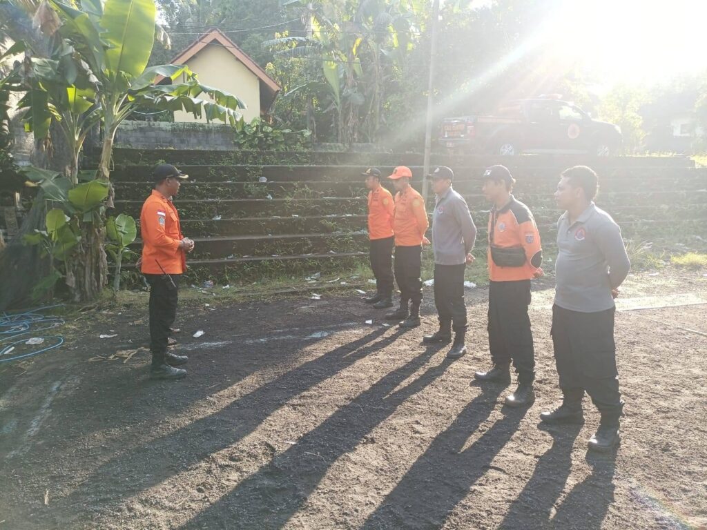 Tim Basarnas Bali menghentikan pencarian kakek hilang sejak Minggu (8/6/2025).