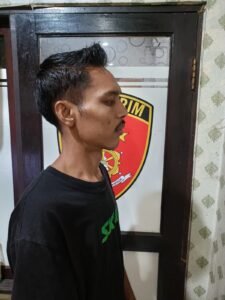Pencuri asal Mataram, NTB ditangkap karena mencuri satu dus bir.
