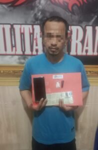 Buruh ditangkap bawa sabu di Batubulan.