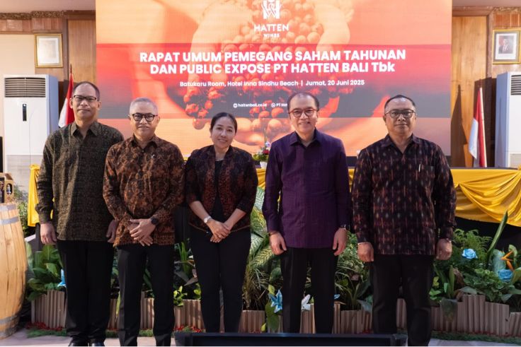 Executives of Hatten Wine Bali during the 2024 Annual General Meeting of Shareholders in Sanur.