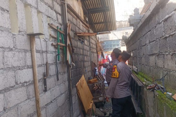 Kebakaran gudang di Denpasar Selatan, Minggu (29/6/2025) sore.