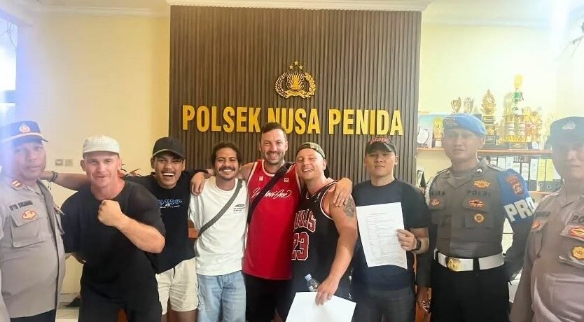 Kasus cekcok antara WNA dengan warga pendatang di Nusa Lembongan berakhir di Polsubsektor Lembongan.