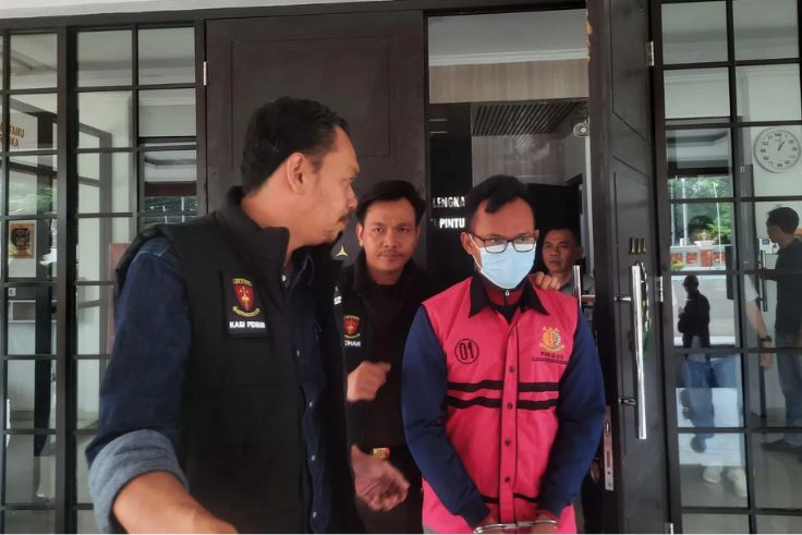 Oknum sekdes di Majalengka inisial MGS resmi ditahan.
