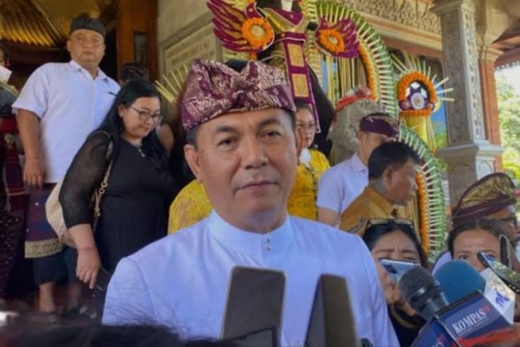 Ketua DPRD Bali Dewa Made Mahayadnya.