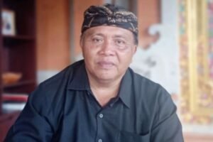 Jro Bendesa adat batuyang, Guru Made Sukarta.