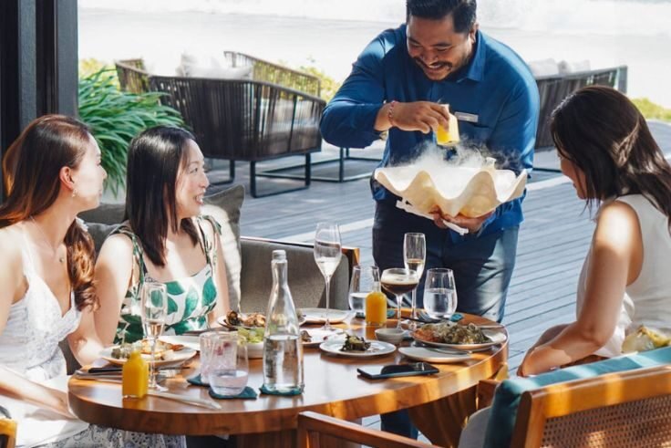 Seasalt at Alila Seminyak offers a refined coastal gastronomy experience rooted in sustainability and local flavors.