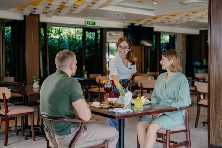 Guests Enjoy Free Indonesian Lunch with New Stay Package at Fairfield Bali Legian.