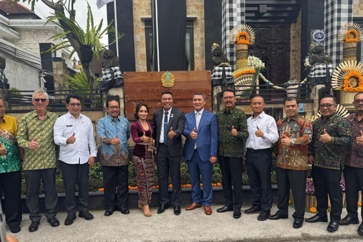 Peresmian kantor Konsulat Kehormatan Republik Kazakhstan di Bali pada Rabu (30/7).