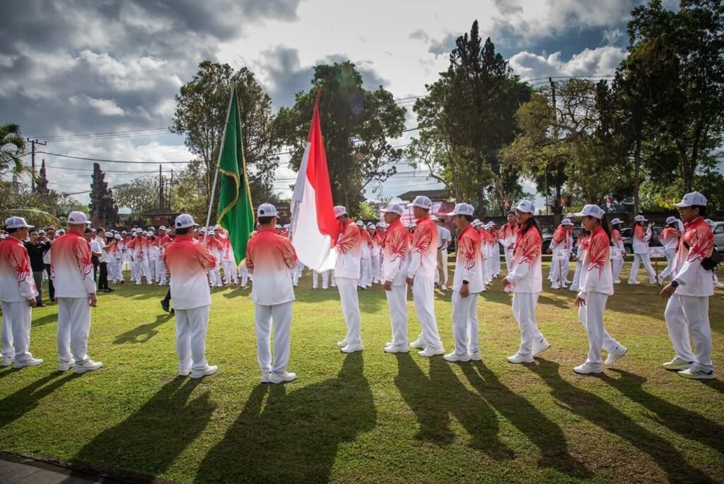 Kontingen Porprov Bangli dilepas dengan target membawa pulang emas.