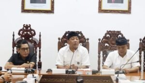 Komisi IV DPRD Gianyar Siapkan Bantuan Seragam dan Beasiswa Ribuan Pelajar