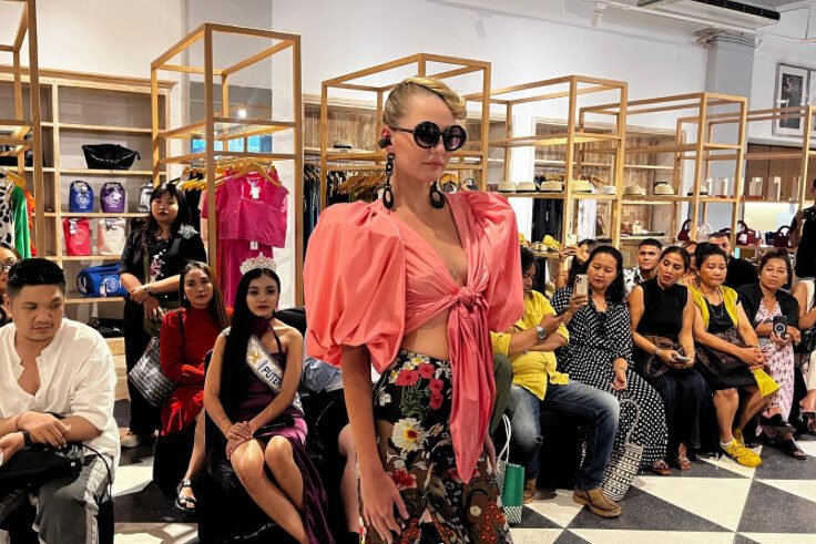 Model Icon of Bali Fashion Parade 2025 unveiled after the press conference.