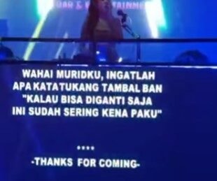 Pesan unik mengiringi dentuman musik di tempat disko wilayah Negari Klungkung.