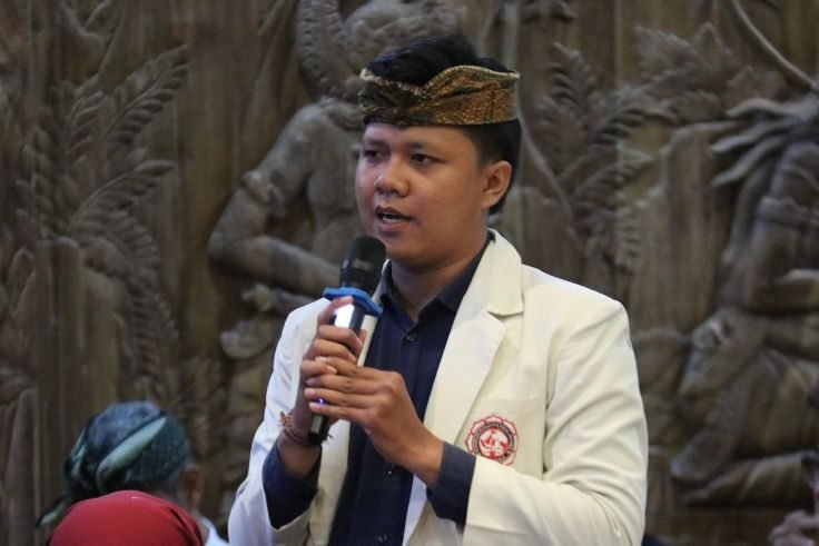 Ketua Pimpinan Daerah Kesatuan Mahasiswa Hindu Dharma Indonesia (PD KMHDI) Bali, I Putu Dika Adi Suantara.