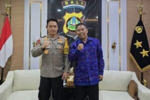 Gusti Putu Artha diskusikan dugaan mafia gas elpiji 3 kg kepada Kapolda Bali.
