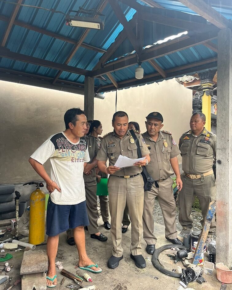 Bengkel senjata dan amunisi di Klungkung dicek Satpol PP.