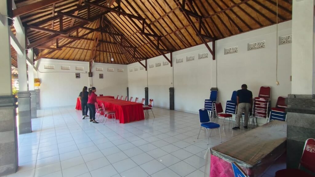 Posko bencana di Kecamatan Sukawati.