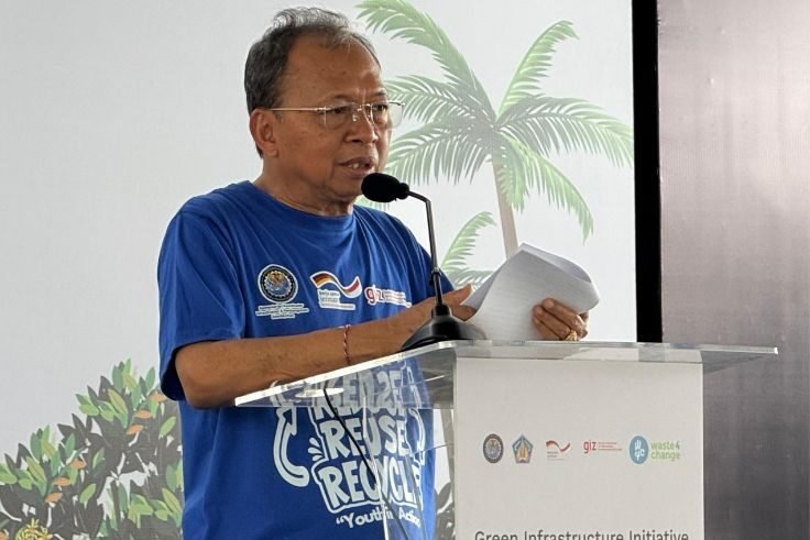 Gubernur Koster Ungkap Tantangan Lingkungan dihadapan menteri AHY.