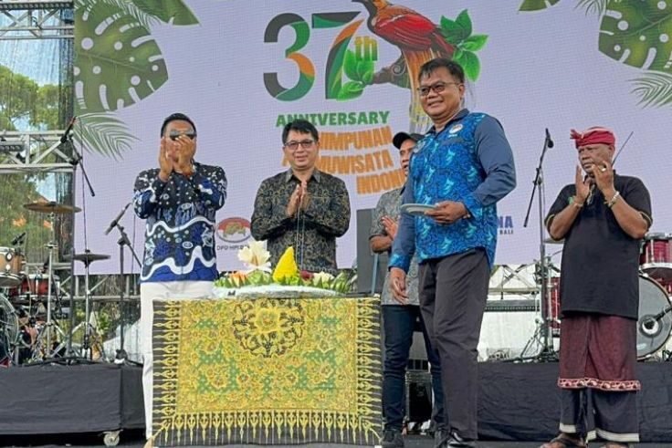 Puncak acara perayaan HUT DPD HPI Bali berlangsung meriah di Lapangan Renon, Denpasar, Sabtu (18/10).