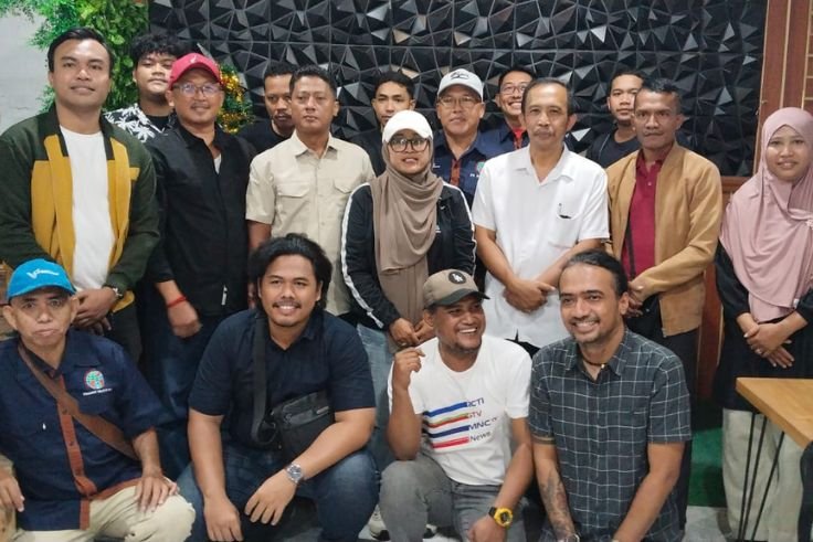 IWO Provinsi Bali saat audiensi dan silaturahmi dengan Kasubdit I Ditintelkam Polda Bali, AKBP Agung Budiarto, di Denpasar.