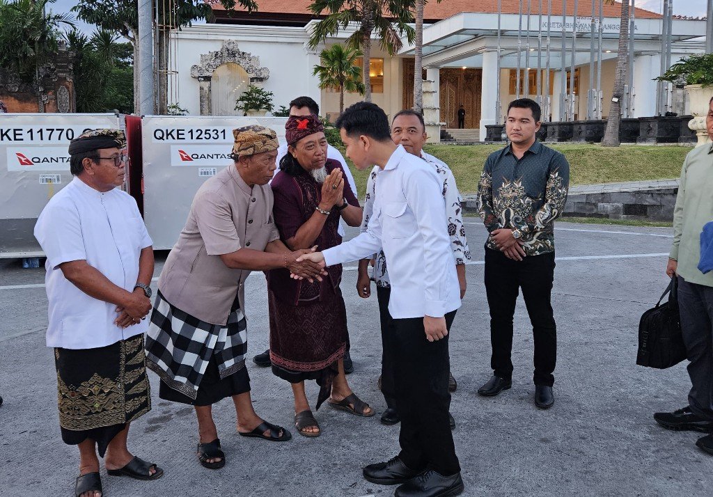 Wapres RI Gibran Rakabuming Raka bertemu pengurus subak di Badung, Bali, Kamis (21/5/2026).