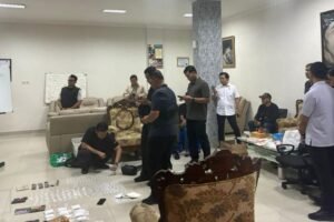 Ditjenpas gelar razia dini hari di Lapas Kerobokan.