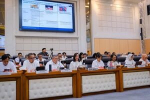Menteri Pariwisata Widiyanti Putri Wardhana memaparkan capaian positif sektor pariwisata Indonesia dalam rapat kerja bersama Komisi VII DPR RI di Jakarta.