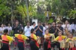 Materi mesolah diberikan di SD Negeri Tulangampiang Denpasar.