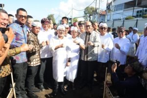 Peletakan batu pertama pembangunan PSEL Denpasar Raya.