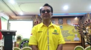 Wayan Gede Sudarta semasa hidup menjabat sebagai Anggota DPRD Gianyar dan Ketua DPD II Golkar Gianyar.