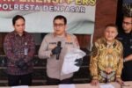 Petugas kepolisian bersama Imigrasi Ngurah Rai menyampaikan hasil penyelidikan dan autopsi terkait meninggalnya WNA Australia di ruang detensi Kantor Imigrasi Kelas I Khusus TPI Ngurah Rai, Badung.