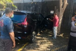 Pria ditemukan tak bernyawa di Dalam Mobil Saat Jemput Tamu Hotel Bersama Anak