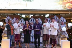 Award presentation celebrating ICON Bali's World Silver win at the FIABCI World Prix d'Excellence Awards 2026, held at ICON Bali, July 24, 2026.