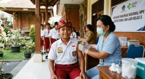 Ilustrasi vaksin HPV bagi anak laki-laki kelas V SD dimulai dari Bali