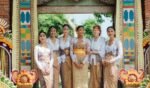 Luna Maya upacara Menek Kelih di Bali