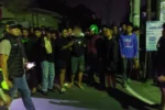 Pria berinisial I.M.P. (42) diamankan warga usai aniaya istri dan mertua.