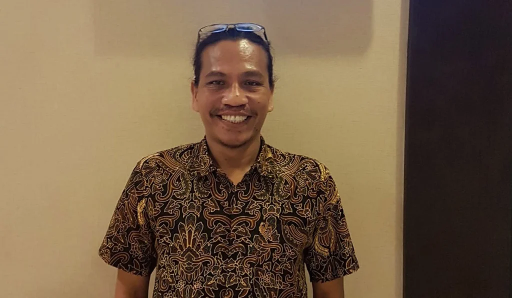Riando Tambunan, S.H.