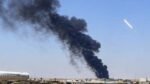 Laporan gambar dan rekaman asap yang membumbung dari fasilitas-fasilitas di Bandara Internasional King Khalid di Riyadh setelah serangan rudal balistik [Ist]