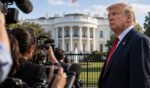 CNN MS NOW Politico gugat Trump