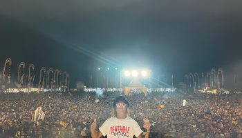 Agung Ketut Rai saat tampil di Karangasem membius ribuan penonton.