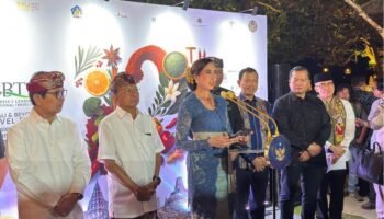 Menteri Pariwisata RI Widiyanti Putri Wardana saat memaparkan peningkatan kunjungan wisatawan Indonesia pada pembukaan BBTF 2026 di Bali, Kamis (28/5/2026).